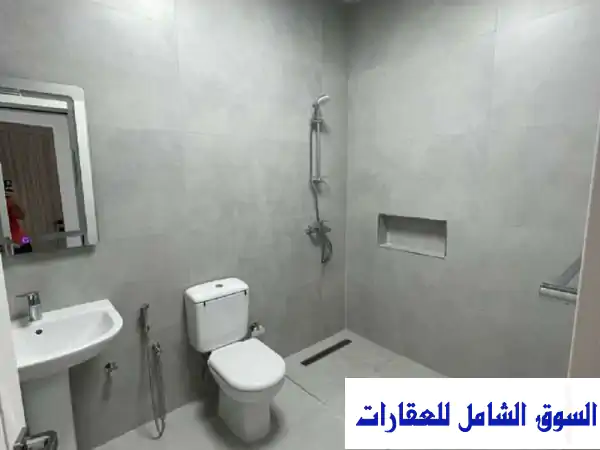 فيلا مستقلة للإيجار السنوي في الجيمي العين - 6 غرف...