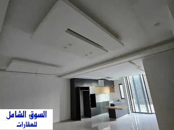 شقة فاخرة للبيع في مزرعة يشوع -  مساحة واسعة...