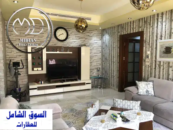 شقة فاخرة 240م² مفروشة للبيع في دير غبار - فرصة مميزة!