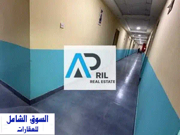 مكتب تجاري للإيجار في مصفح 37 - مثالي للمشاريع الصغيرة! (ADC-R 1096)