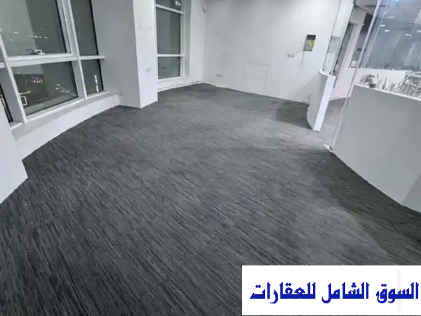 مكتب فاخر للإيجار في قلب حولي - 33م²، 440 دينار...