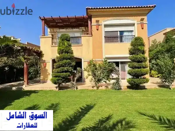 فيلا فاخرة للبيع بموقع متميز بالقرب من كايرو...