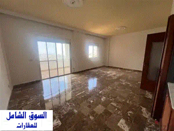 شقة للإيجار في جونية - بدون عمولة!  جنة خاصة بمساحة أرض 1000م²