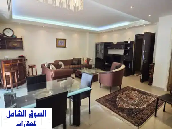 شقة فاخرة للبيع في النقاش مع تراس وحديقة خاصة! (100 متر...