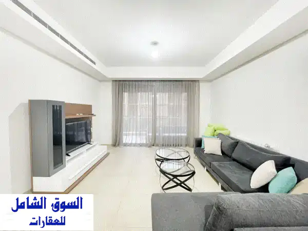 شقة مفروشة فاخرة للإيجار في دبيّة المطلة على البحر...