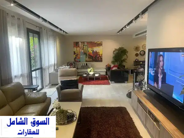 دوبلكس فاخر مفروش بالكامل مع حديقة خاصة في...