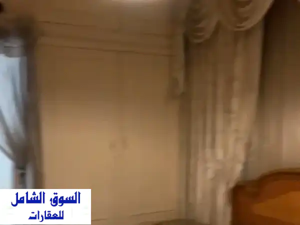 شقة مفروشة أنيقة للإيجار في الظريف - مساحة واسعة...