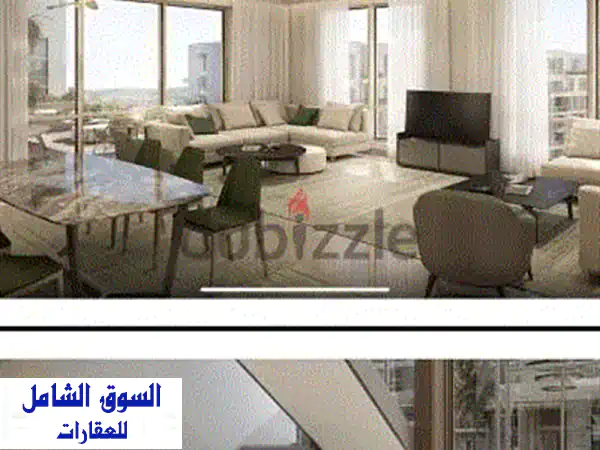 شقة فاخرة للبيع في إيستاون - إطلالة خلابة ومساحة واسعة!