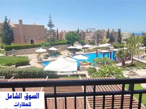شاليه فاخر متشطب بالتكيفات في ماونتن فيو رأس الحكمة - تقسيط على 12 سنة!