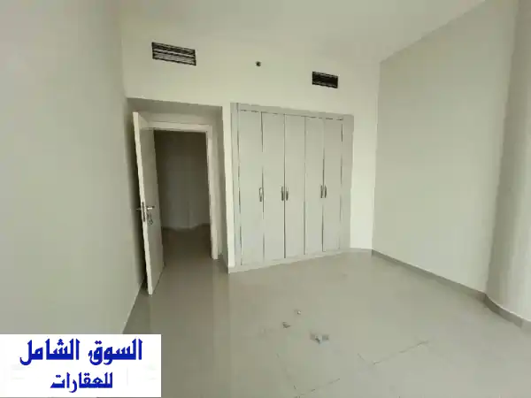 شقة فاخرة أول ساكن | إطلالة بحرية خلابة | 3 غرف +...