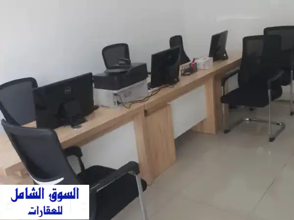 مكتب جاهز للبيع في عجمان - الراشدية | فرصة ذهبية لرجال الأعمال!