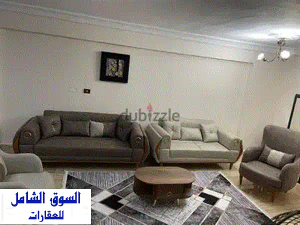 شقة مفروشة فاخرة للإيجار بكفر عبده - قريبة من ميدان سان جيني!