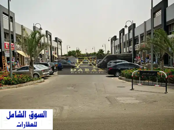 محل تجاري 76 متر مربع للإيجار - موقع استراتيجي في...
