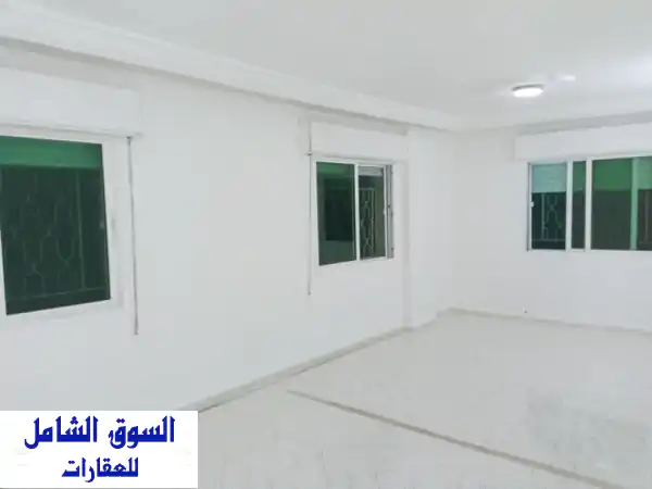 شقة فاخرة للإيجار في أربد - إشارة النسيم (٣ غرف + صالة +...