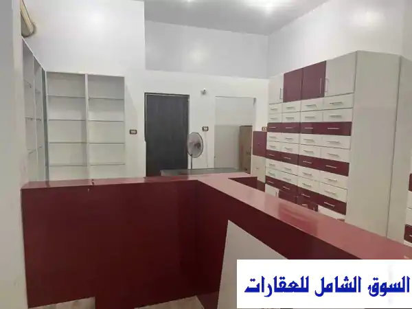 فرصة ذهبية! صيدلية مجهزة بالكامل للإيجار في السنبلاوين - موقع استراتيجي!