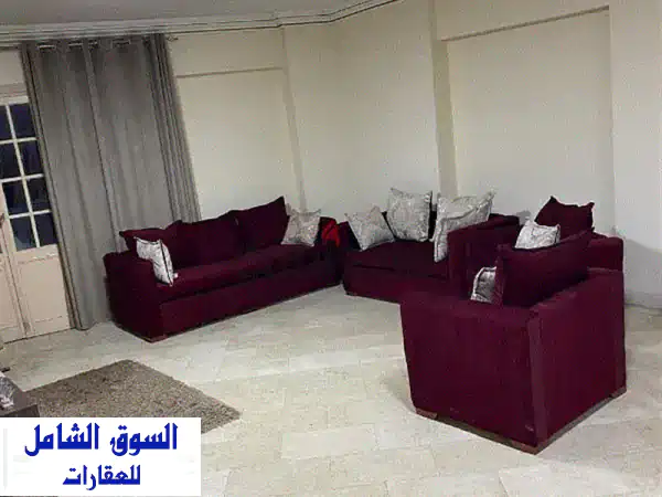 شقة مفروشة راقية في كمبوند سموحة - إطلالة خلابة! (٢...
