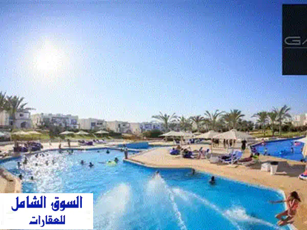 تاون هاوس فاخر على أكبر لاجون في ماونتن فيو رأس الحكمة بسعر لا يُصدق!
