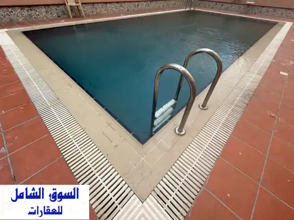 شقة فاخرة للإيجار في السالمية - مساحات واسعة...