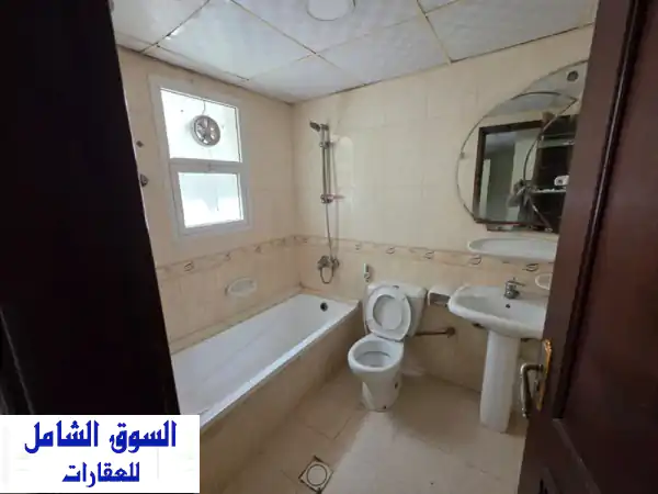 شقة غرفتين وصالة للإيجار السنوي في الروضة، عجمان - موقع مميز وخدمي!