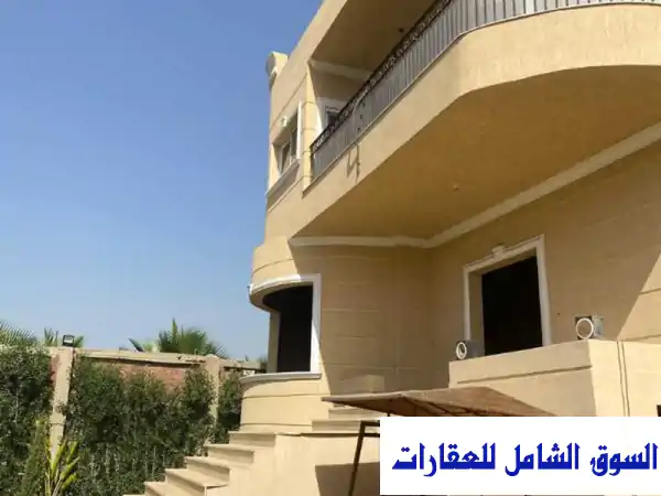 فيلا فاخرة للبيع في المنصورية - 700 متر - جاهزة...