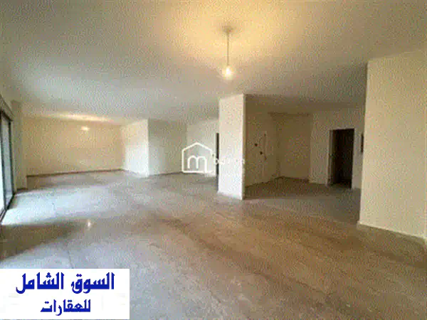 شقة مفروشة جزئياً للبيع في حارة صخر - إطلالة جبل وبحر خلابة!