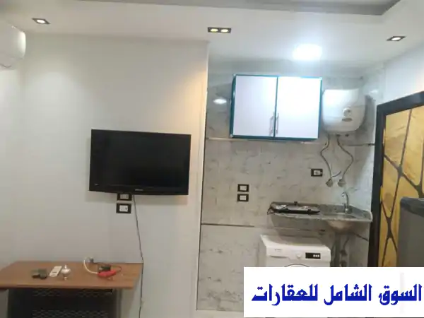 ستوديو مفروش فاخر للإيجار في 6 أكتوبر - حي أول - مثالي للشباب!