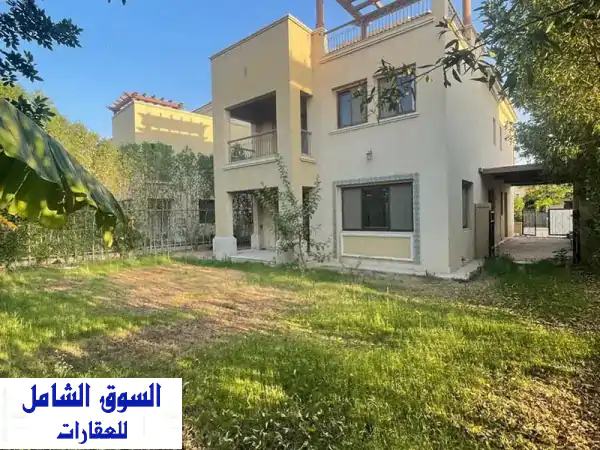 فيلا للايجار في كمبوند مفيدا تشطيبات خاصه...