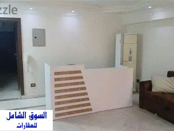 مكتب إداري فاخر للإيجار على كورنيش النيل - معادي - إطلالة خلابة!
