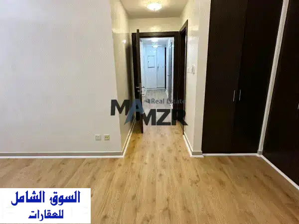 متوفر للبيع شقة في مارينا بأي تاور في جزيرة الريم باطلالة علي البحر مكونة من 2 غرف رئيسية  3 ...