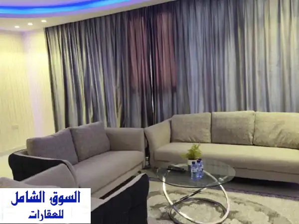 شقة فاخرة مؤثثة بالكامل للبيع في الجنبية -...