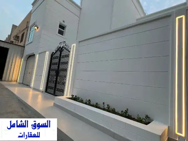 فيلا فاخرة للبيع في مدينة عيسى - تشطيب راقي...