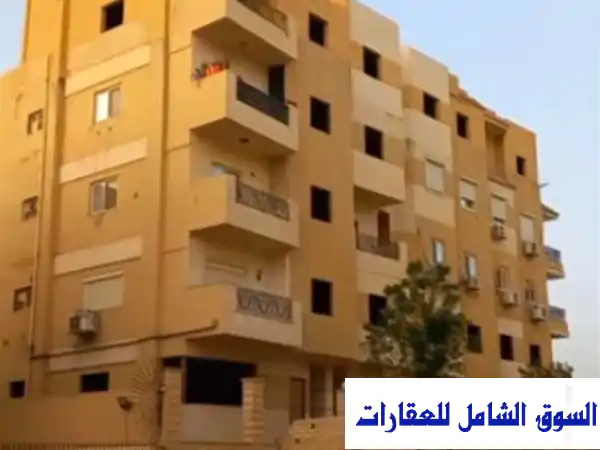 شقة فاخرة 325 متر بالمنطقة السابعة - الشروق - تقسيط مميز!