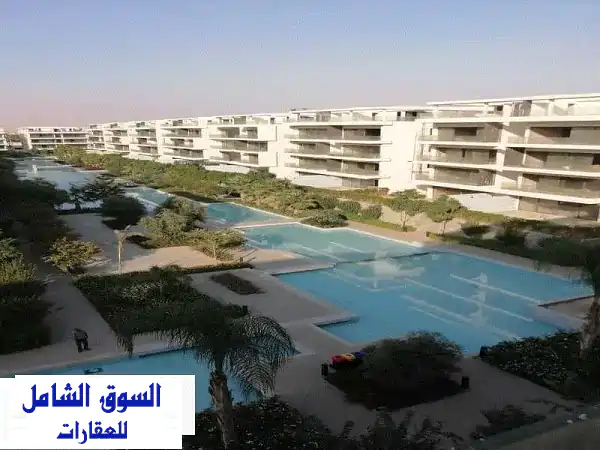 فرصة ذهبية! شقة فاخرة 181م² بـ Lake View Residence 2 بسعر أقل...
