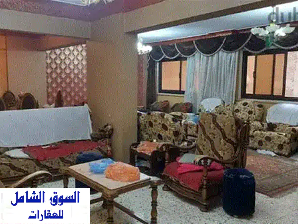 شقة للبيع في سموحة بموقع متميز - 120م² بشارع مصطفى كامل!