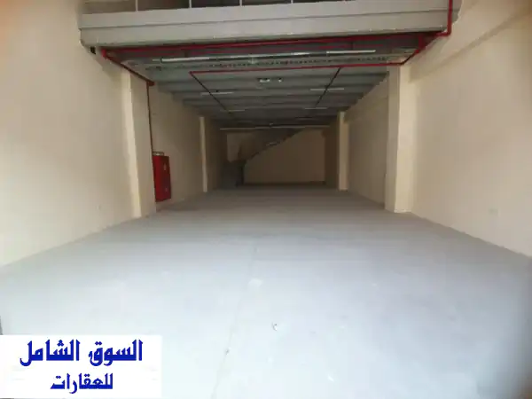 مستودعات تجارية فاخرة للإيجار في الجرف - مساحة 3030...