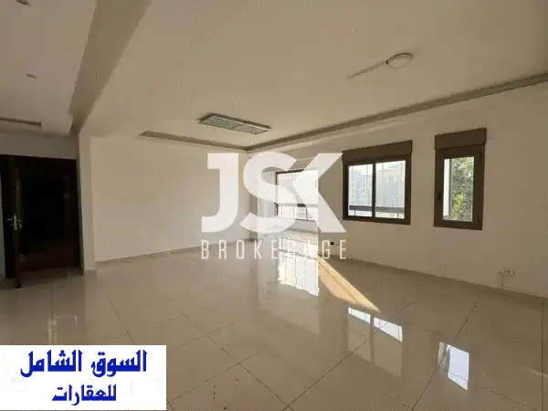 شقة جديدة للإيجار في جديدة - مساحة 130 مترًا،...