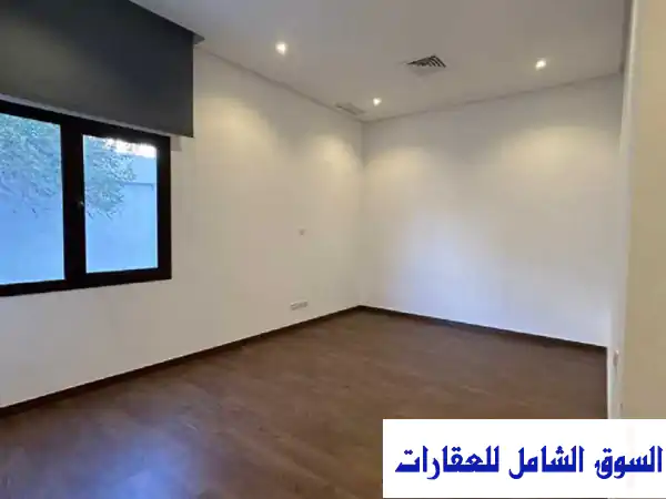 دور أرضي فاخر للإيجار في بيان - مساحة 180 متر، مدخل خاص، 5 غرف نوم!