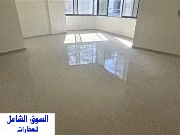 شقة فسيحة للإيجار في أدونيس - 110 متر مربع، مواقف سيارات خاصة!