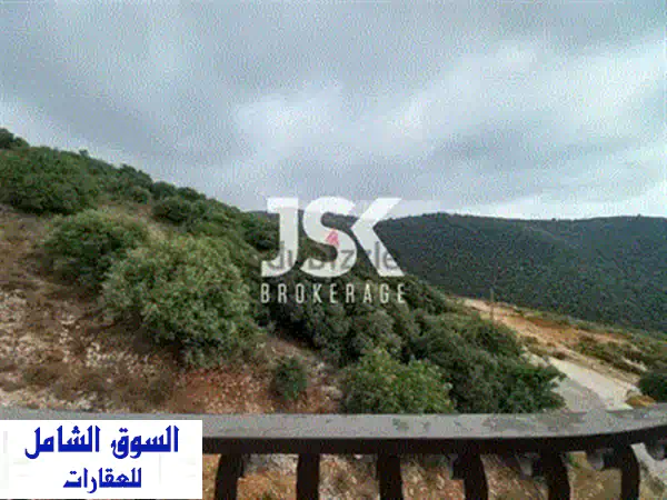 شقة فاخرة للإيجار في جبيل بإطلالة بحرية خلابة! (L05970)