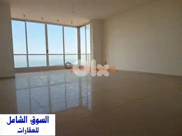فيلا فاخرة واسعة بـ 4 غرف نوم للبيع - فرصة ذهبية!