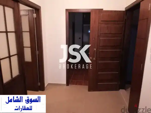 شقة فاخرة للإيجار في جبيل بإطلالة بحرية خلابة! (L05970)