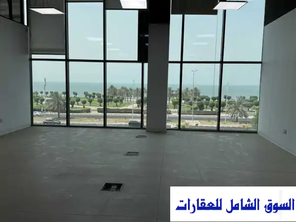 للإيجار مكتب فخم في الشرق 350 متر جاهز مع اطلالة...