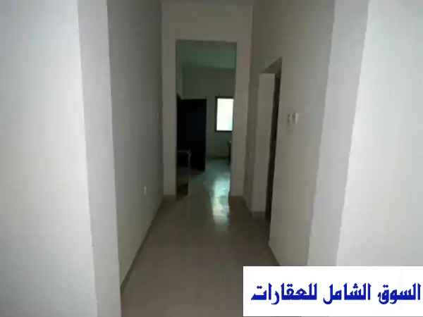 شقة للإيجار في قلب توبلي الوسطى - غرفتين نوم، باركينج خاص، سعر مغرٍ!