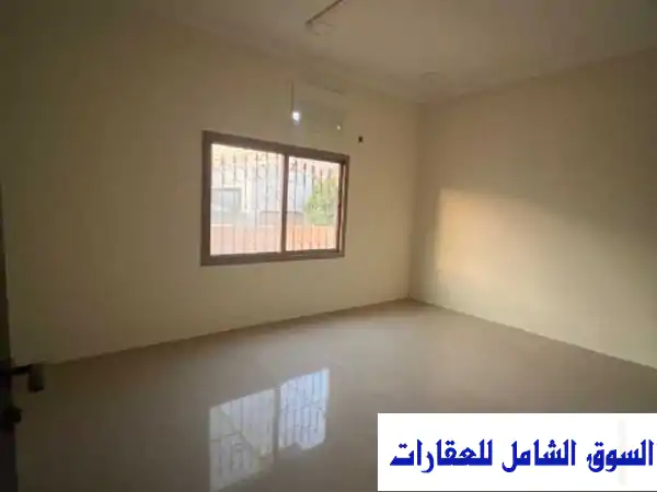شقة أرضية للإيجار في جدة - علي الوسطى | غرفتين وحمامين...