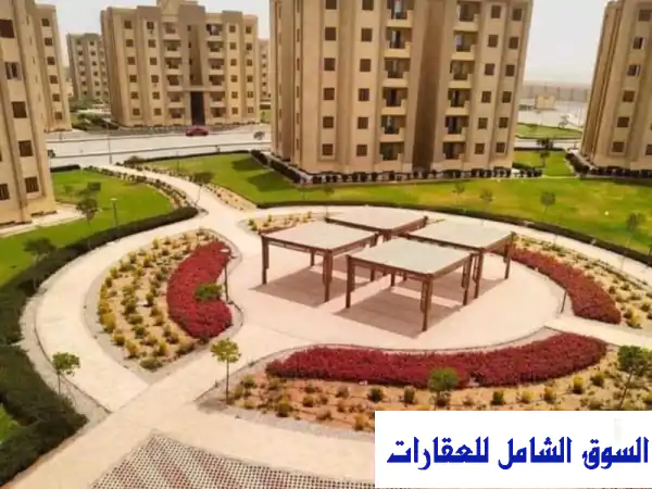 شقة مفروشة فاخرة 130م² في كمبوند الياسمين -...