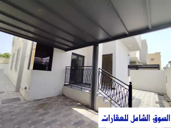 فيلا للإيجار في المويهات 3 مطلوب 120 الف مقابل المدارس مباشرة 5 غرف ماستر وصالة ومجلس وغرفة عجمان