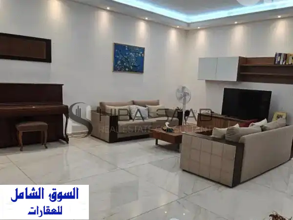 شقة فاخرة للإيجار في الأشرفية - مساحة 240 مترًا مع...