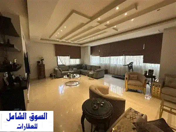 شقة فاخرة للبيع في قلب رأس بيروت - إطلالة خلابة ومساحة رحبة!