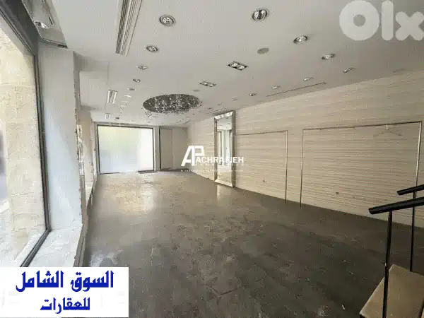 فرصة استثمارية مميزة! محل تجاري فاخر للإيجار في...