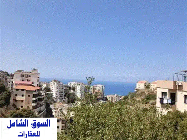 ارض فاخرة للبيع في بربارة، جبيل - منظر جبلي وبحري خلاب! 821م²